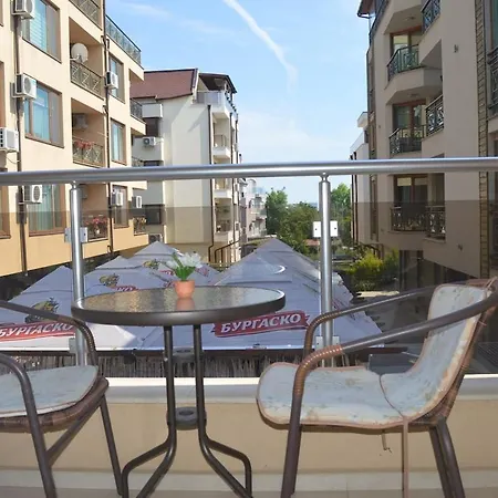 в непосредствена близост до плажа Iii Apartmán *