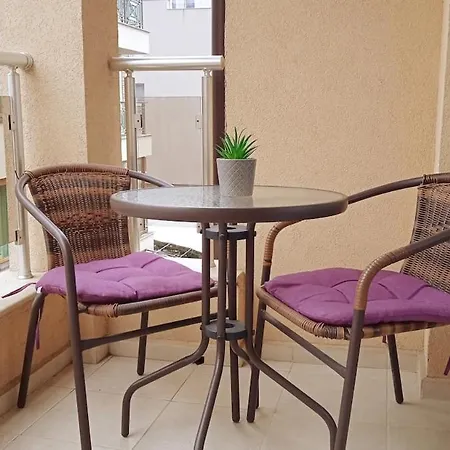 Apartment в непосредствена близост до плажа Iii *